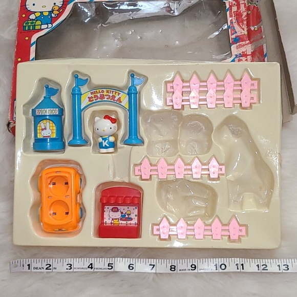 Vintage Sanrio Hello Kitty Happy Zoo Play Set - Picture 4 of 14